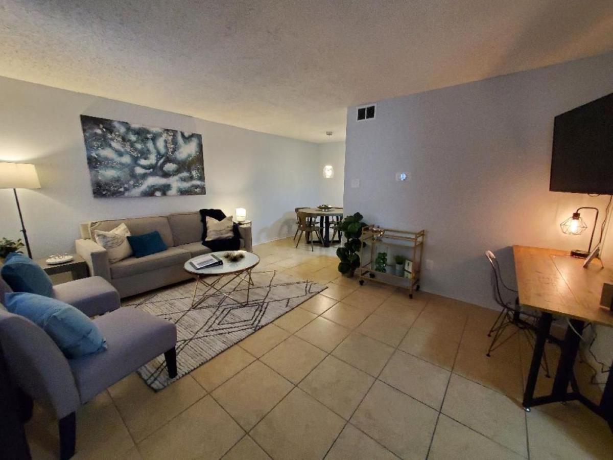 Condo Near Downtown Austin - 2Br ภายนอก รูปภาพ