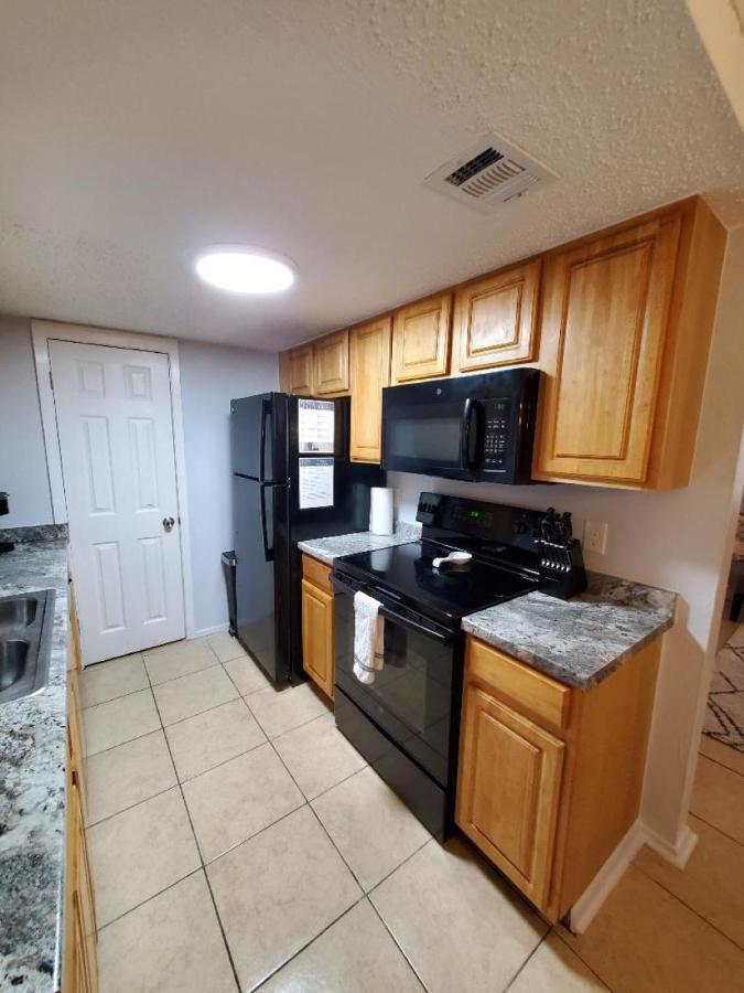 Condo Near Downtown Austin - 2Br ภายนอก รูปภาพ