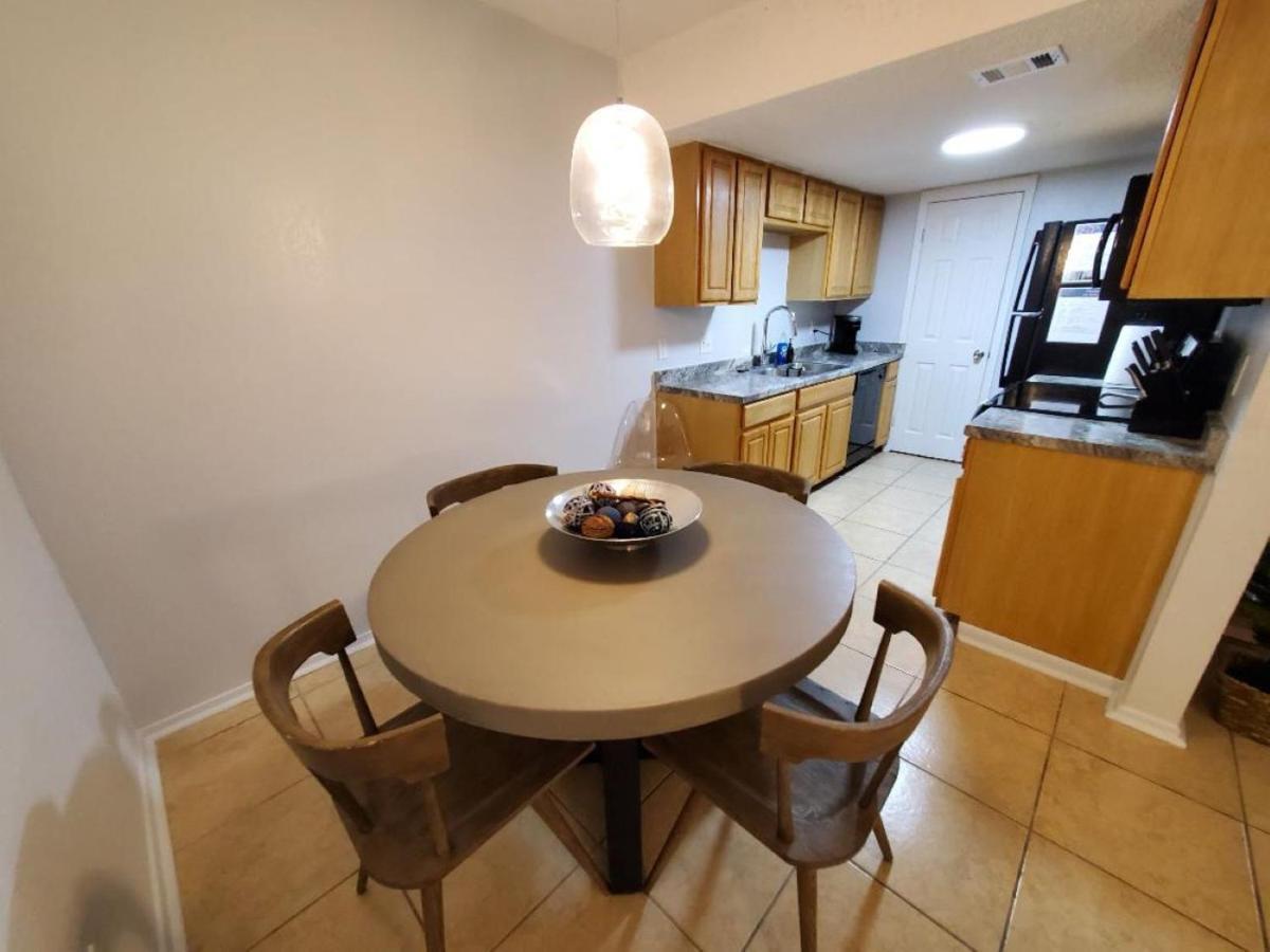 Condo Near Downtown Austin - 2Br ภายนอก รูปภาพ
